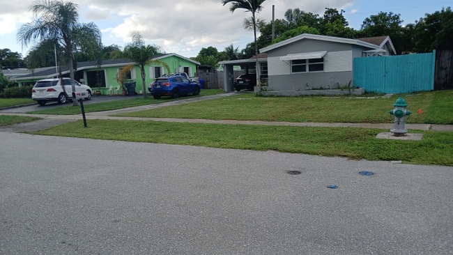Photo - 6501 Scott St
