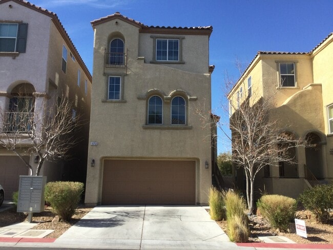 Building Photo - GORGEOUS 4BD/3BA IN SILVERADO RANCH