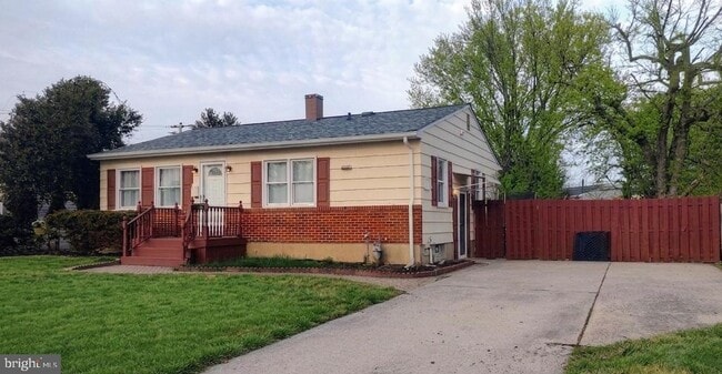 Photo - 605 Shirley Manor Rd