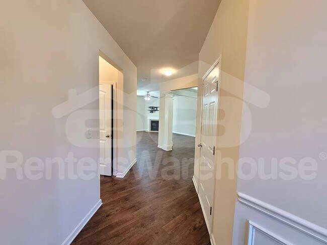 Photo - 10 Ontario Ct