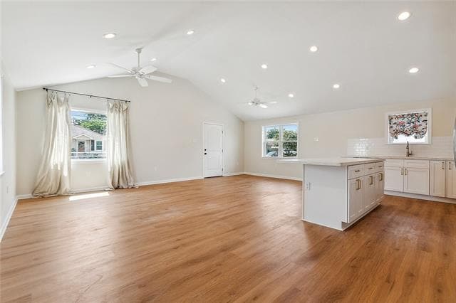 Photo - 725 MacArthur Ave