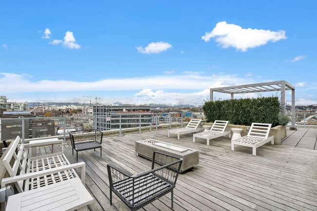 Photo - 180 E 2nd Ave Unit ID1051927P