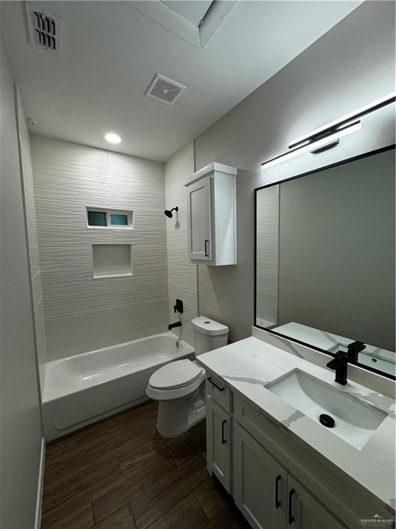 Photo - 12 South Dr Unit 4