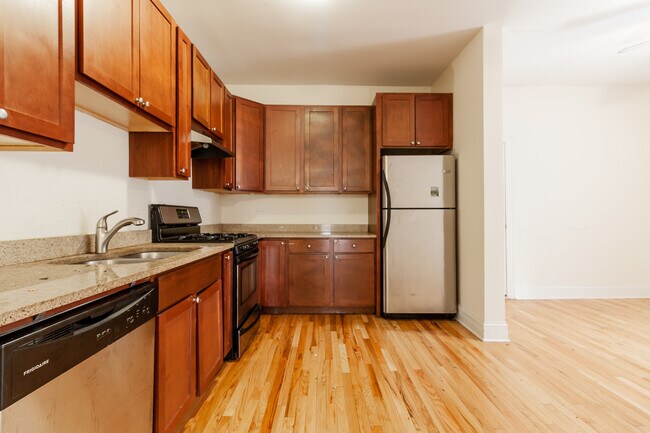 Photo - 3814 N Sheffield Ave Unit 1