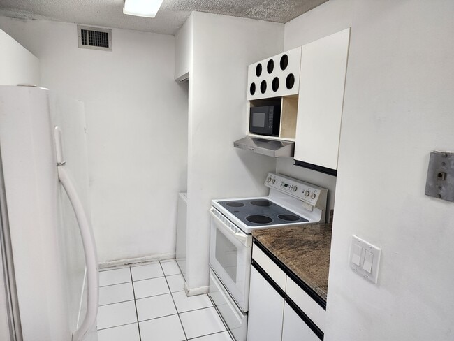 15615 SW 74th Circle Dr Unit 13