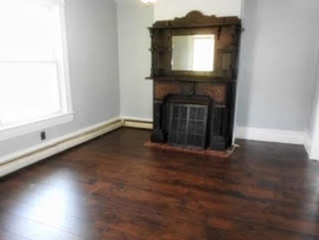 Photo - 121 Brady Rd