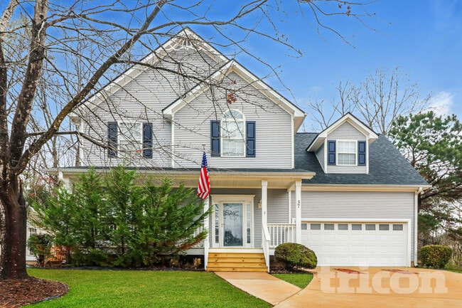 Building Photo - 37 Roxbury Ln