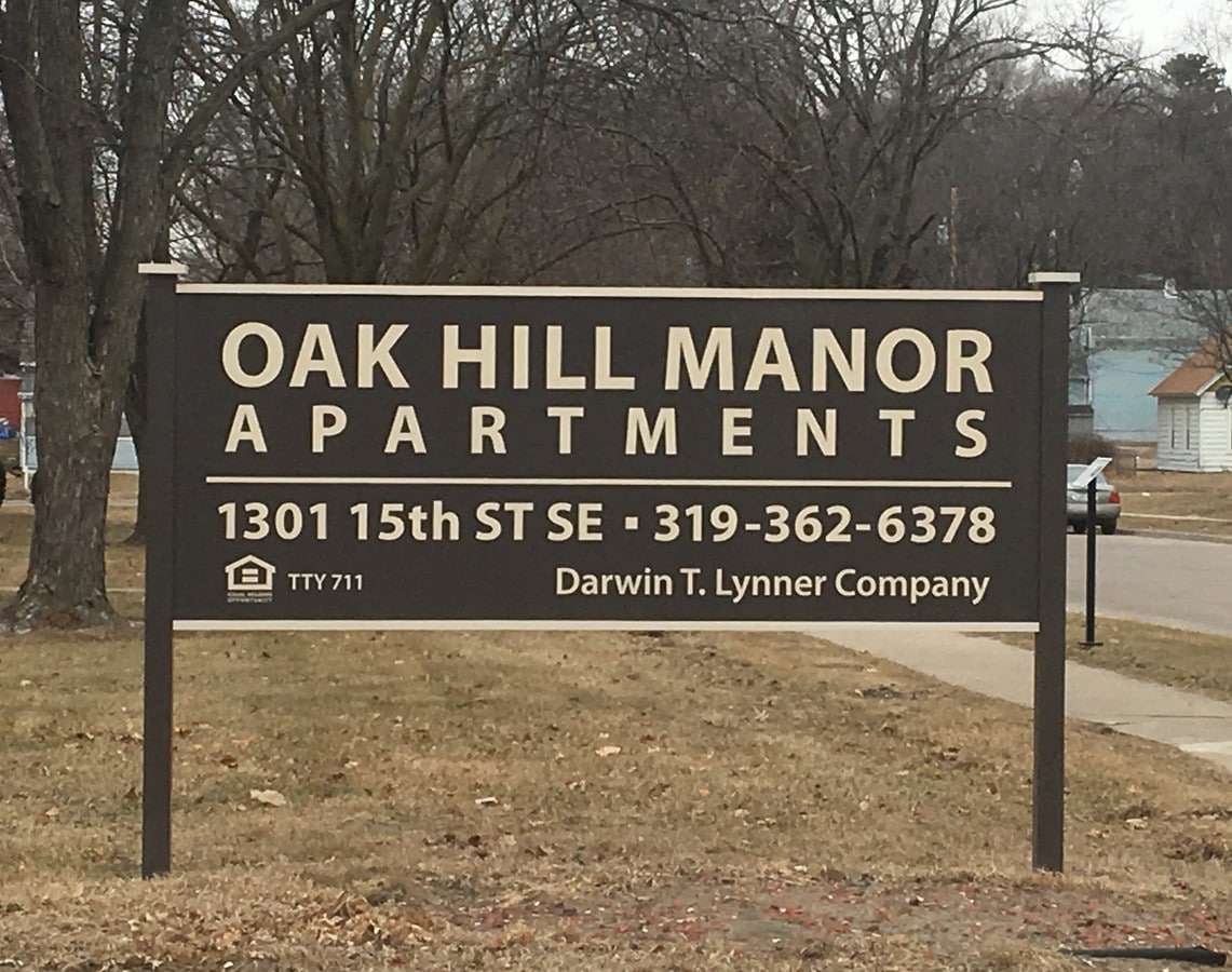 Oak Hill Manor - Oak Hill Manor