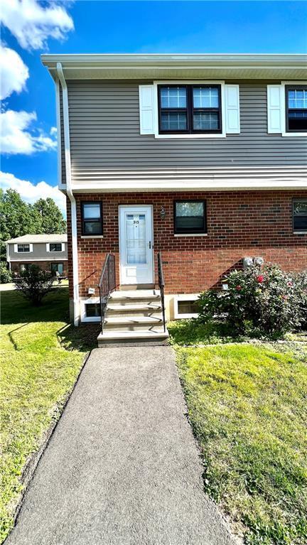 Photo - 315 Hampton Ct Condo Unit 315