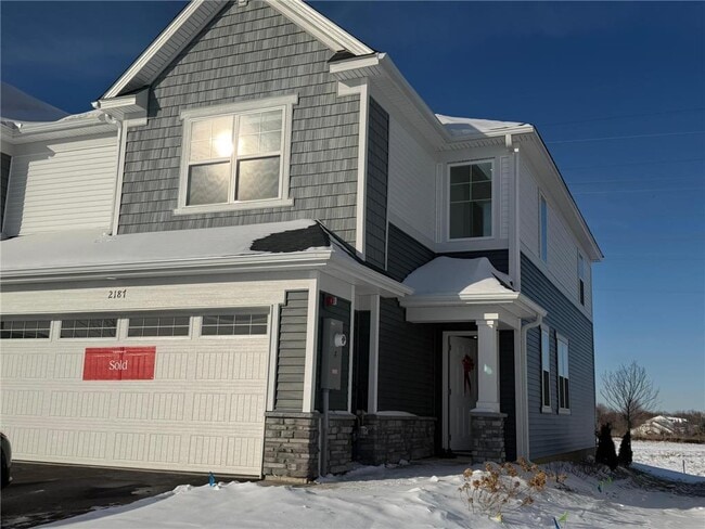 Building Photo - 2187 Tyrone Dr