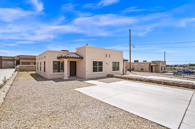Photo - 8804 Eclipse St