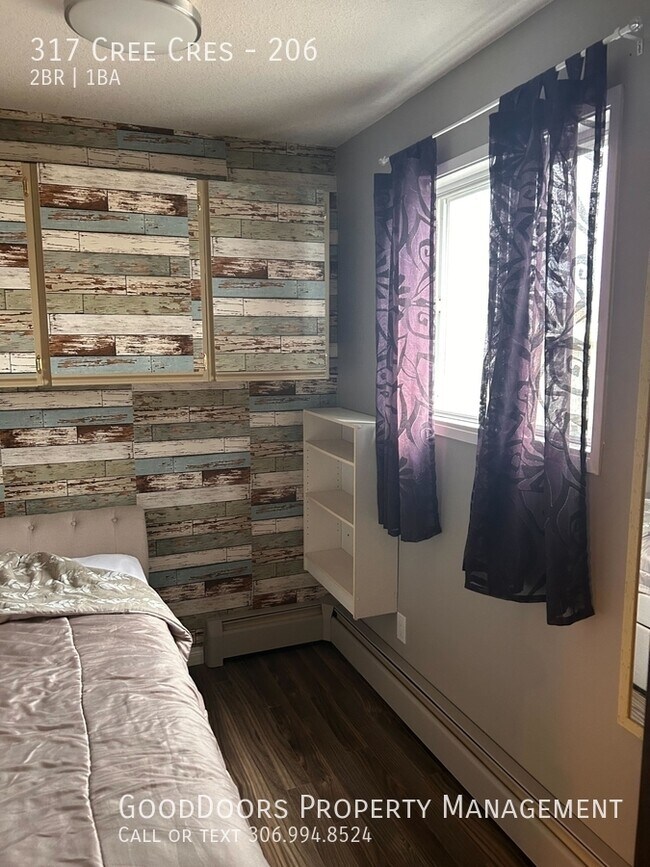 Photo - 317 Cree Crescent