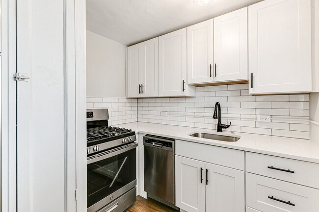 Photo - 1666 Detroit St Unidad ID1318193P