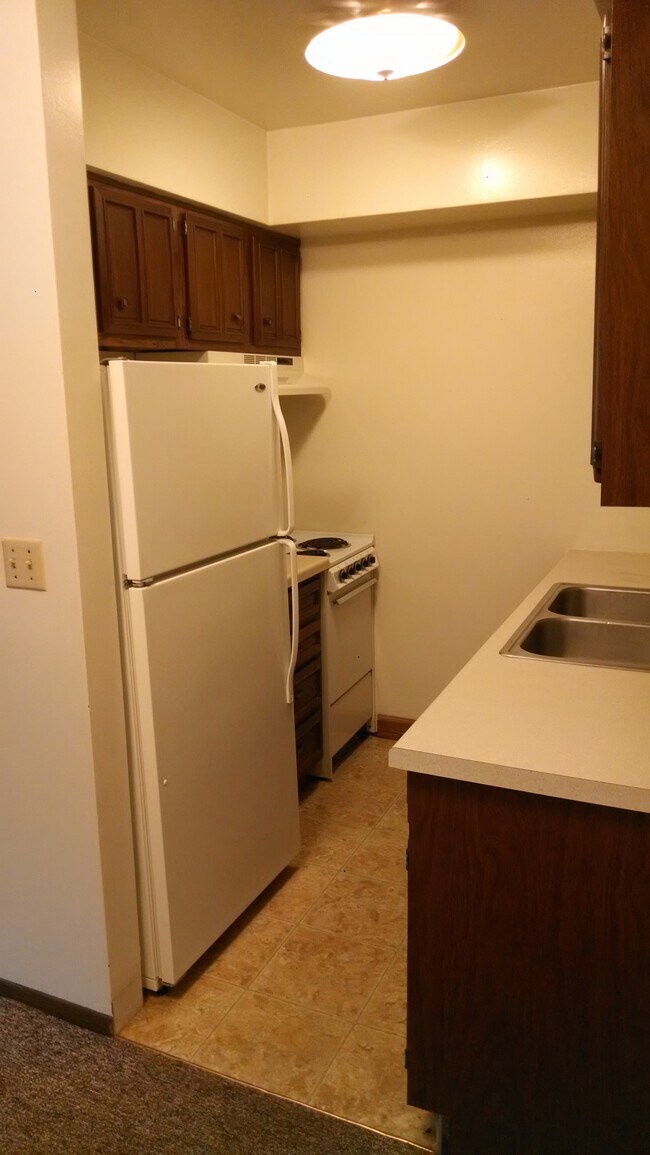 Photo - 401 N East St