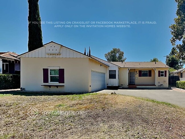 Building Photo - 15042 Romar St Rental
