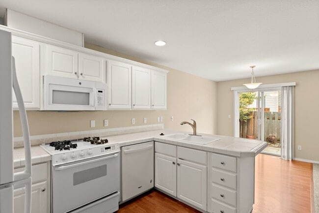 Photo - 3977 SW 180th Terrace
