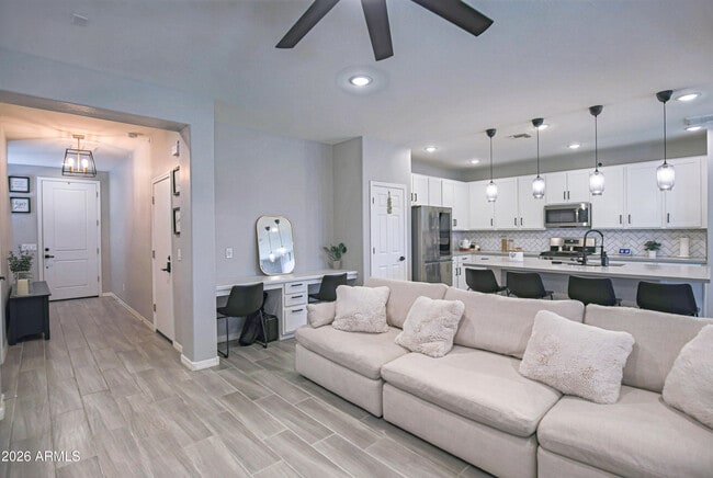 Photo - 8820 W Lamar Rd