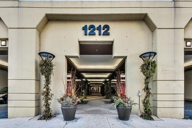 Photo - 1212 N La Salle Dr Unit 1809