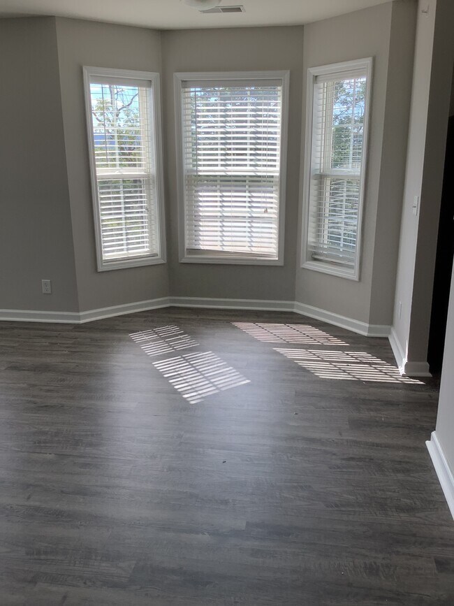 Photo - The Ridge Apartments