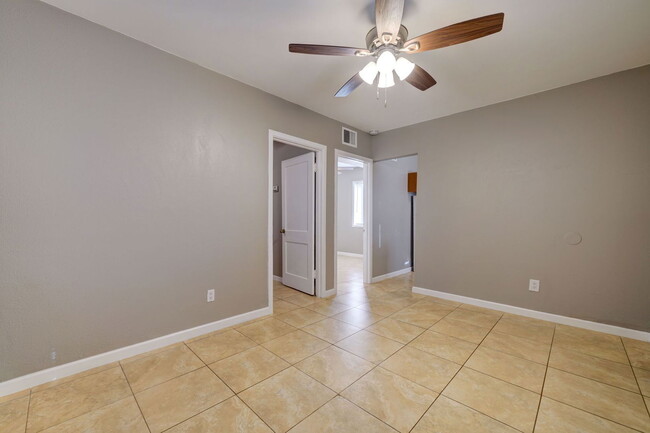 Photo - 9316 E Balsam Ave Condo Unit 31