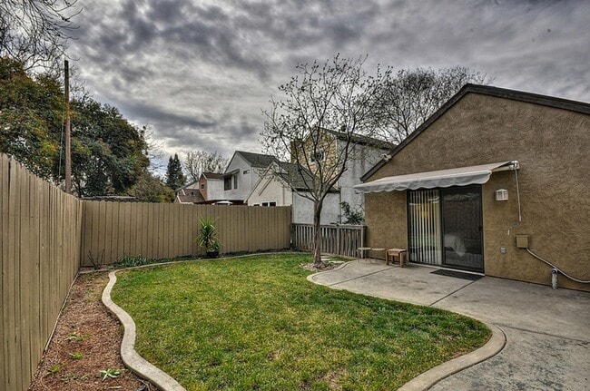 Photo - South Natomas One Story with 1 car garage 2 Bed 2 Bath