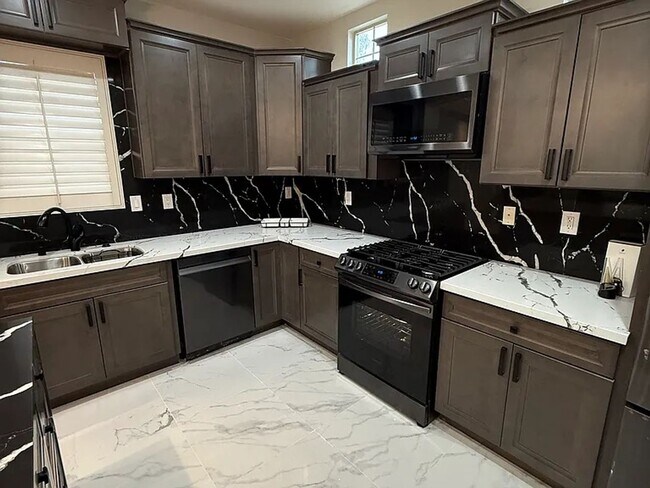 2696 Escala Cir