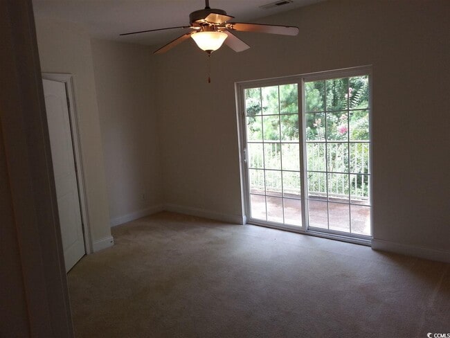 Photo - 140 Villa Grande St
