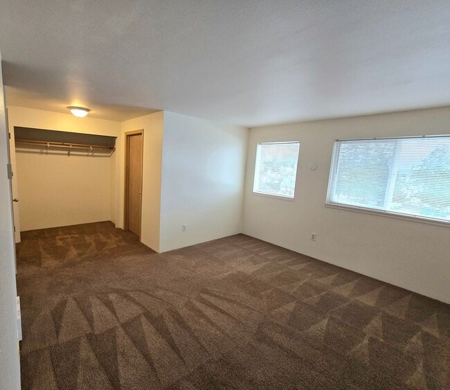 Photo - 2 Bedroom 2 Bath Home in Stanwood!