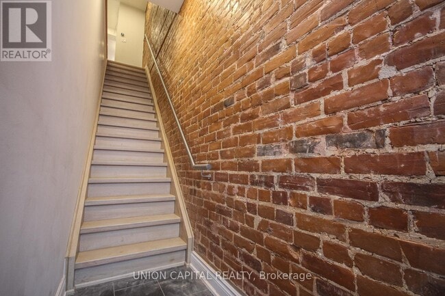 Photo - 66 Dovercourt Rd