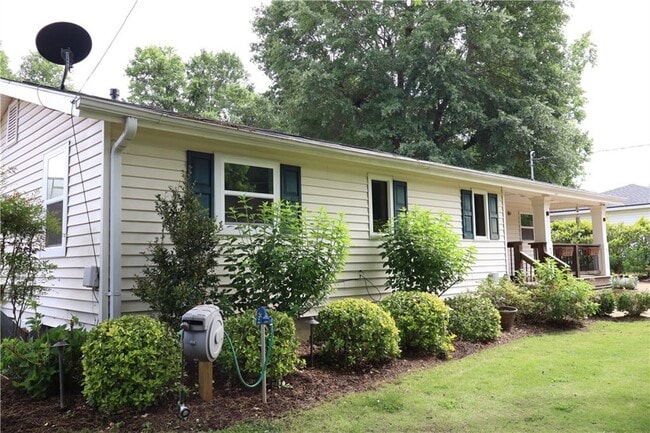 Photo - 3432 Gilleland Cir
