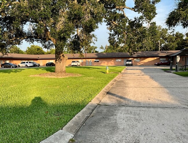 Tanglewood Apartments