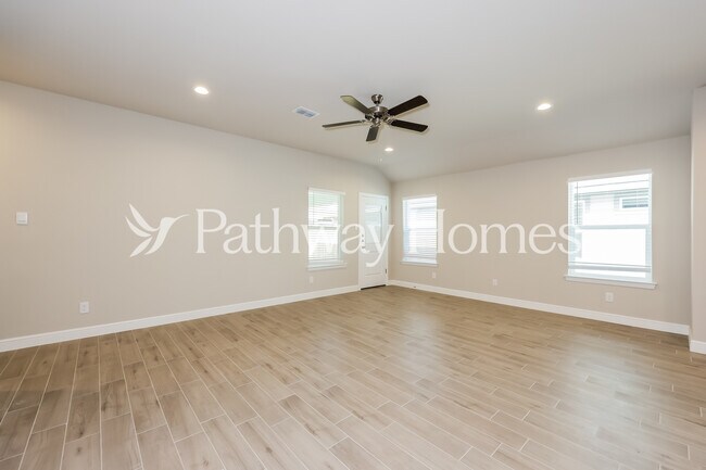 Photo - 1756 Reverie Rd