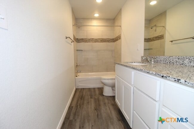 Photo - 118 Wind Ridge Dr Unidad B