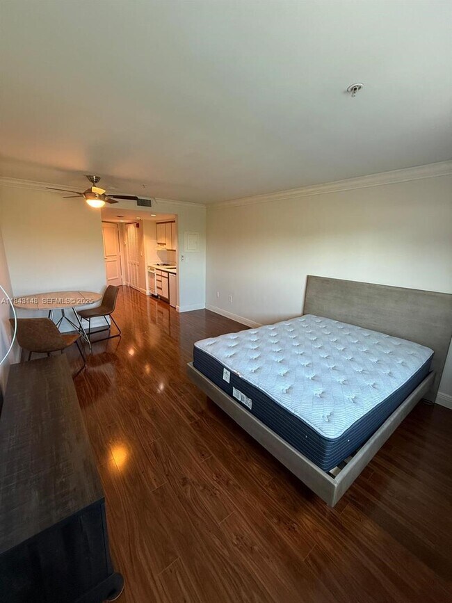 Photo - 5715 SW 72nd St Unit 5715