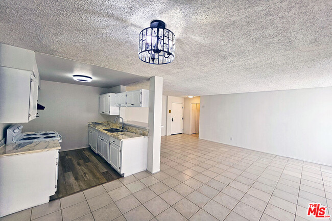 Photo - 20234 Cantara St Condo Unit 249