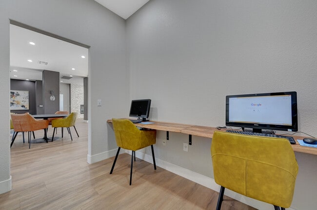 Photo - The Vittoria at Equestrian