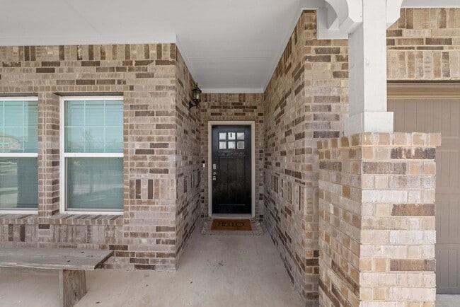Spacious 4-Bed Oasis with Pool Access & Modern Upgrades in New Braunfels