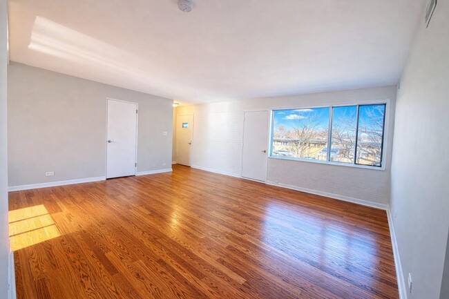 Photo - 10 Garden Dr Unit 8