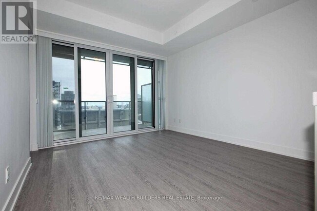 Photo - 7 Grenville St Unit 2609