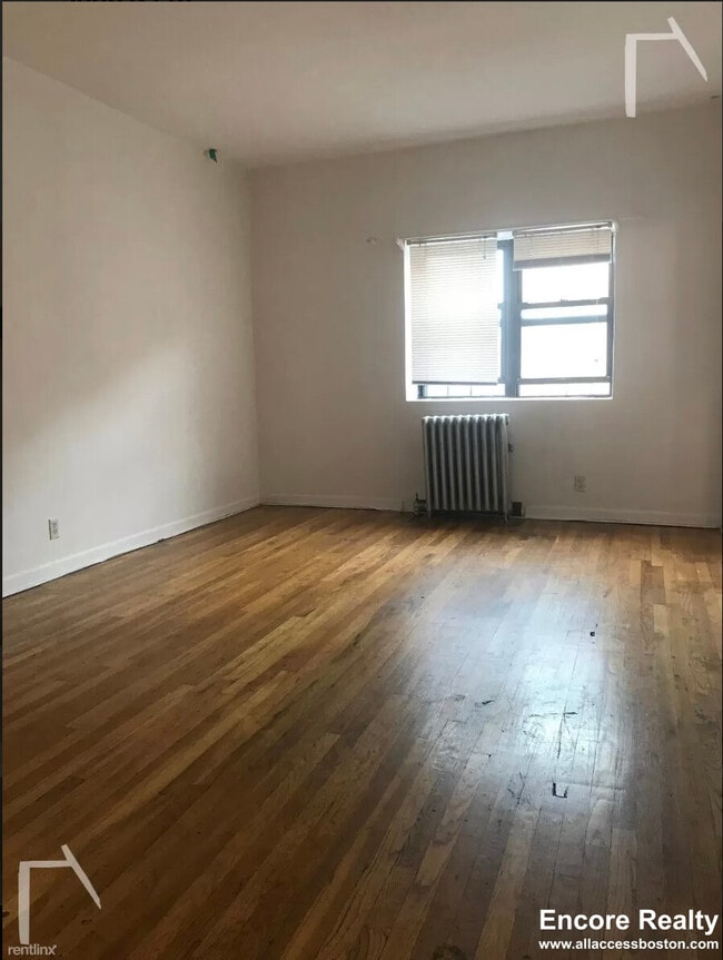 Photo - 153 Brighton Ave Unit 2