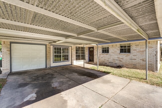 Photo - 3214 Beaverhead Cir