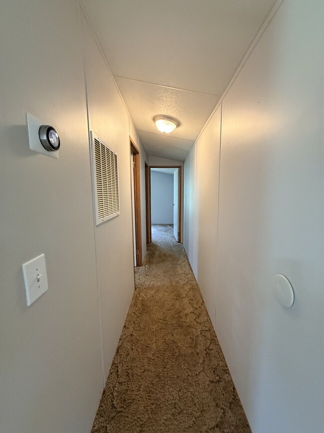191 Walking Horse Ln