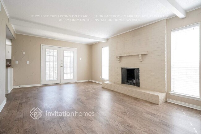 Photo - 518 Futrelle St