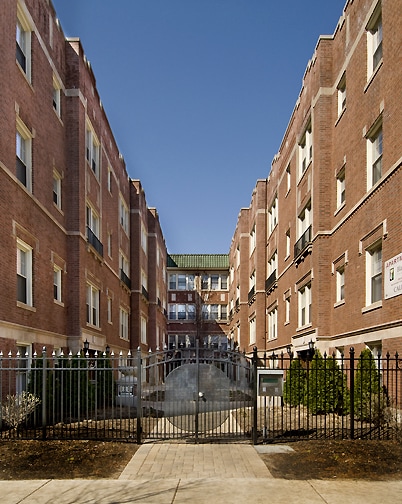 Building Photo - 5728 S Blackstone Ave Unit 108 Rental