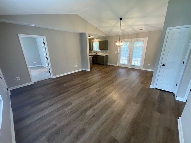 Photo - 2711 Ingleside Dr
