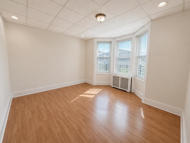Photo - 2305 Kerrigan Ave Unit 2