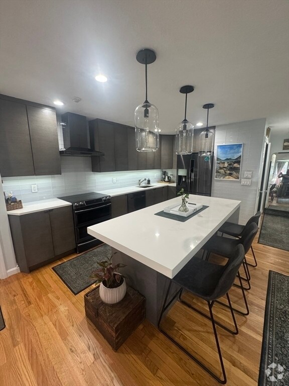 Building Photo - 100 E Brookline St Unit 1 Rental