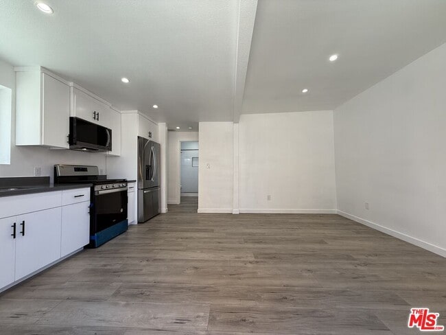 Photo - 1111 Orizaba Ave