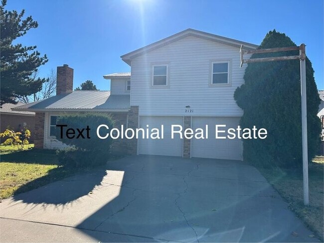 Photo - Spacious 2 story home