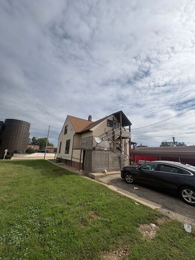 528 Margaret St Unidad C